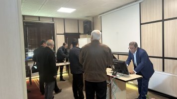 برگزاری انتخابات اتحادیه صنف خیاطان و تولیدکنندگان پوشاک شهرستان کرج 