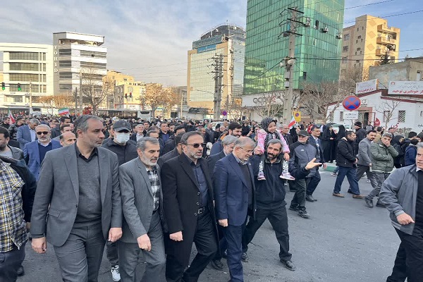 حضور پر شور اصنافیان مرکز استان البرز در راهپیمایی۲۲ دی 