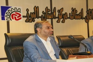 رئیس اتاق اصناف مرکز استان البرز:   🔹منطق دریافت مالیات بر ارزش افزوده در شرایط تورمی چیست؟ / سرمایه اصناف به یک پنجم کاهش یافته است 