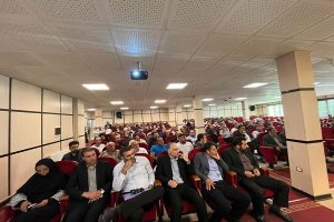 در اتاق اصناف مرکز استان البرز برگزار شد /نظارت بر روند توزیع،موجودی و قیمت گذاری کالاهای اساسی در سطح استان البرز افزایش می یابد 