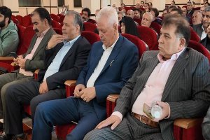 گزارش تصویری از اولین اجلاس ماهیانه اتاق اصناف در سال جدید و دیدار نوروزی روسای اتحادیه های صنفی به همراه هیات مدیره ها 