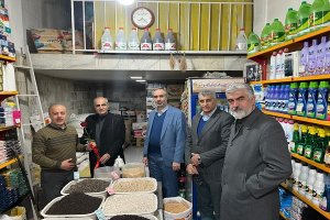 ارج نهادن مقام شامخ پدر و تکریم روز مرد/  توسط هیات رئیسه اتاق اصناف مرکز البرز و بسیج اصناف استان انجام شد