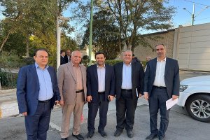 نشست رئیس اتاق اصناف ایران و هیات رئیسه اتاق اصناف مرکز استان با استاندار البرز