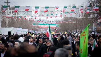 راهپیمایی ۲۲ بهمن؛ حماسه حضور اصناف، بسیج و مردم البرز در تجدید میثاق با آرمان‌های انقلاب