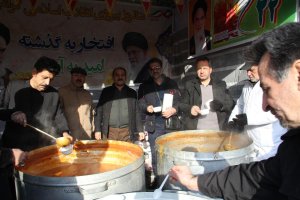 گزارش تصویری از حضور اصناف در جشن 22 بهمن و برپایی ایستگاه صلواتی