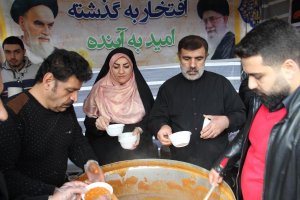 گزارش تصویری از حضور اصناف در جشن 22 بهمن و برپایی ایستگاه صلواتی